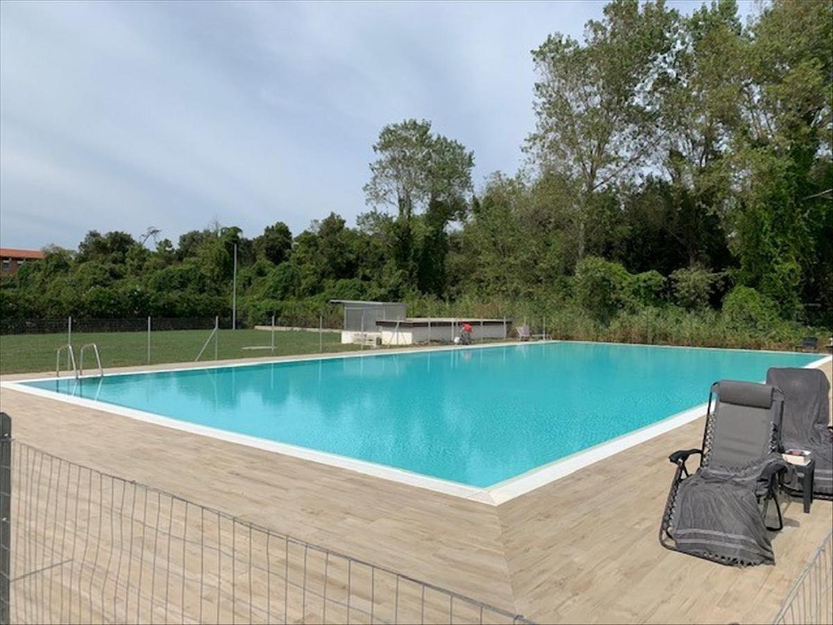 Seaside Flat With Swimming Pool And Private Parking Leilighet Calambrone Eksteriør bilde